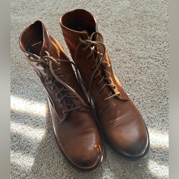 Frye Shoes - Frye Tan Leather Lace-Up Boots